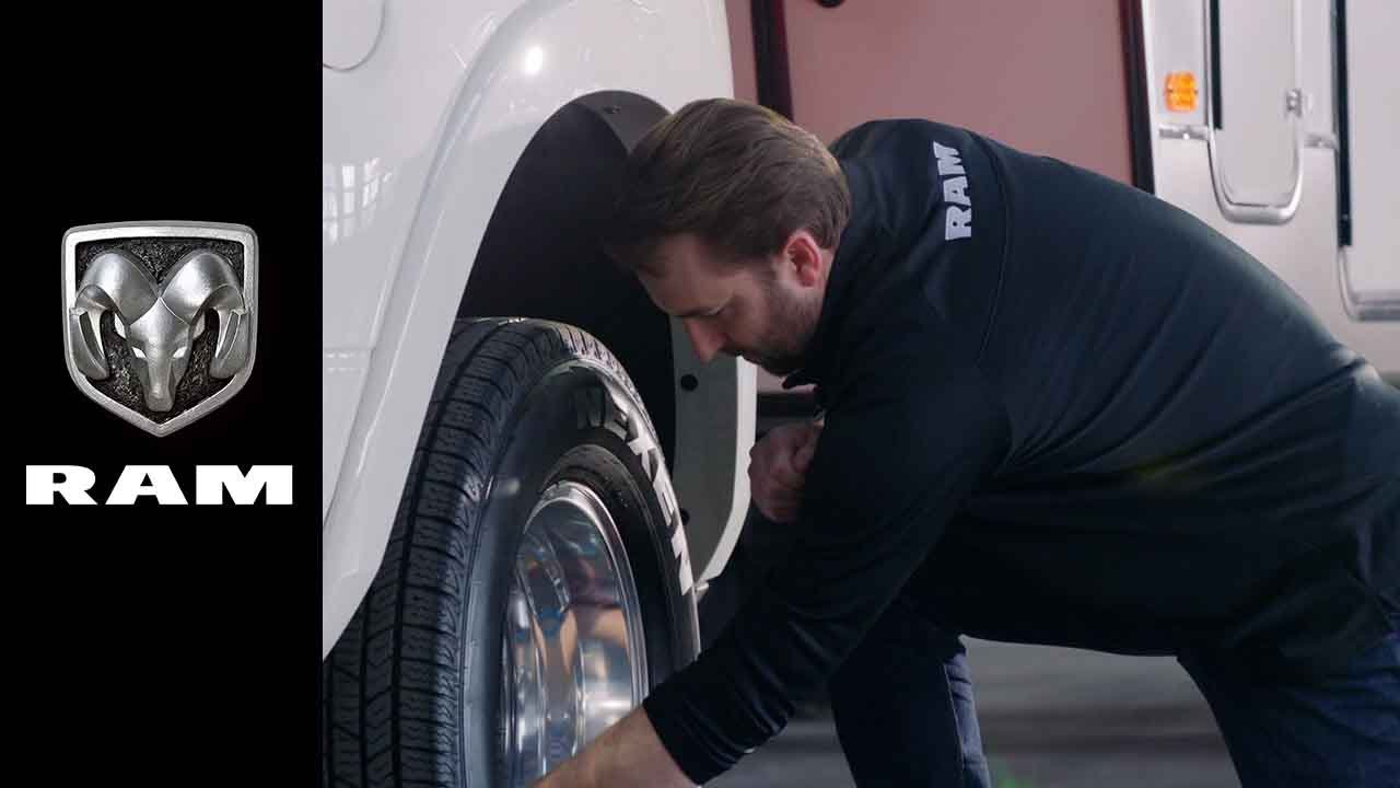 Towing Safety Tips & Tech | Ram Heavy Duty | Know Before You Tow