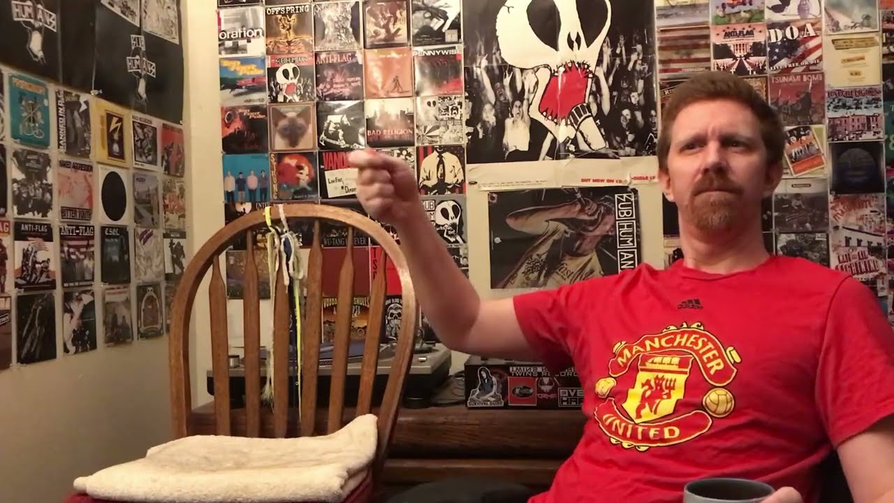 Shnootz - Reaction Video (Lady Gaga - Venus)