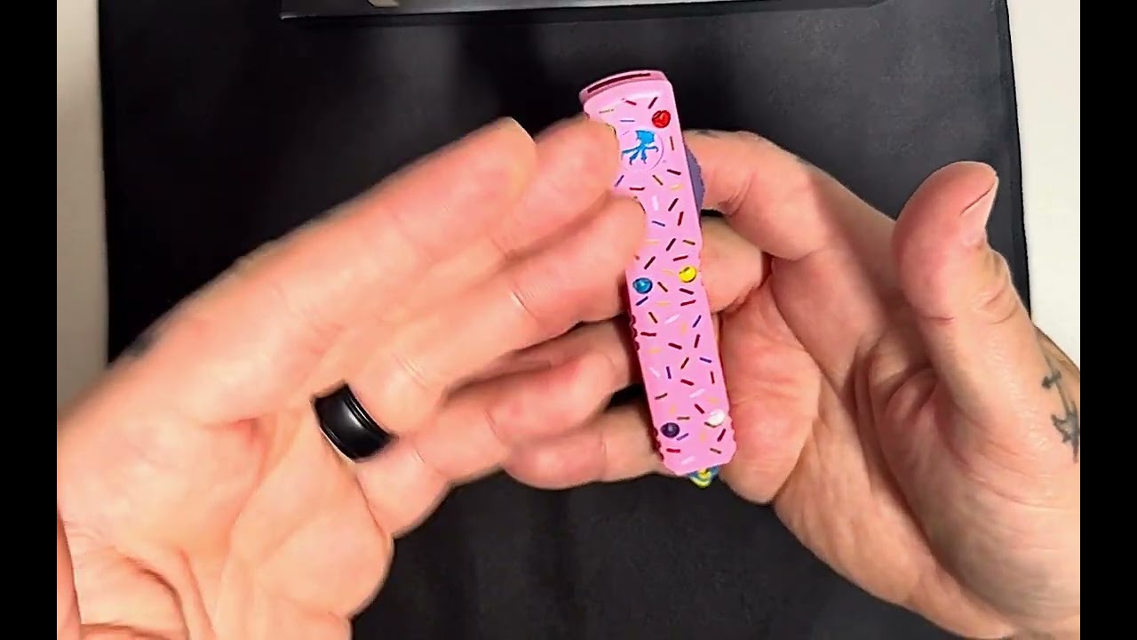 THE DONUT KNIFE!! Microtech UltratechDessert Warrior DE.  Is it a sweet knife?