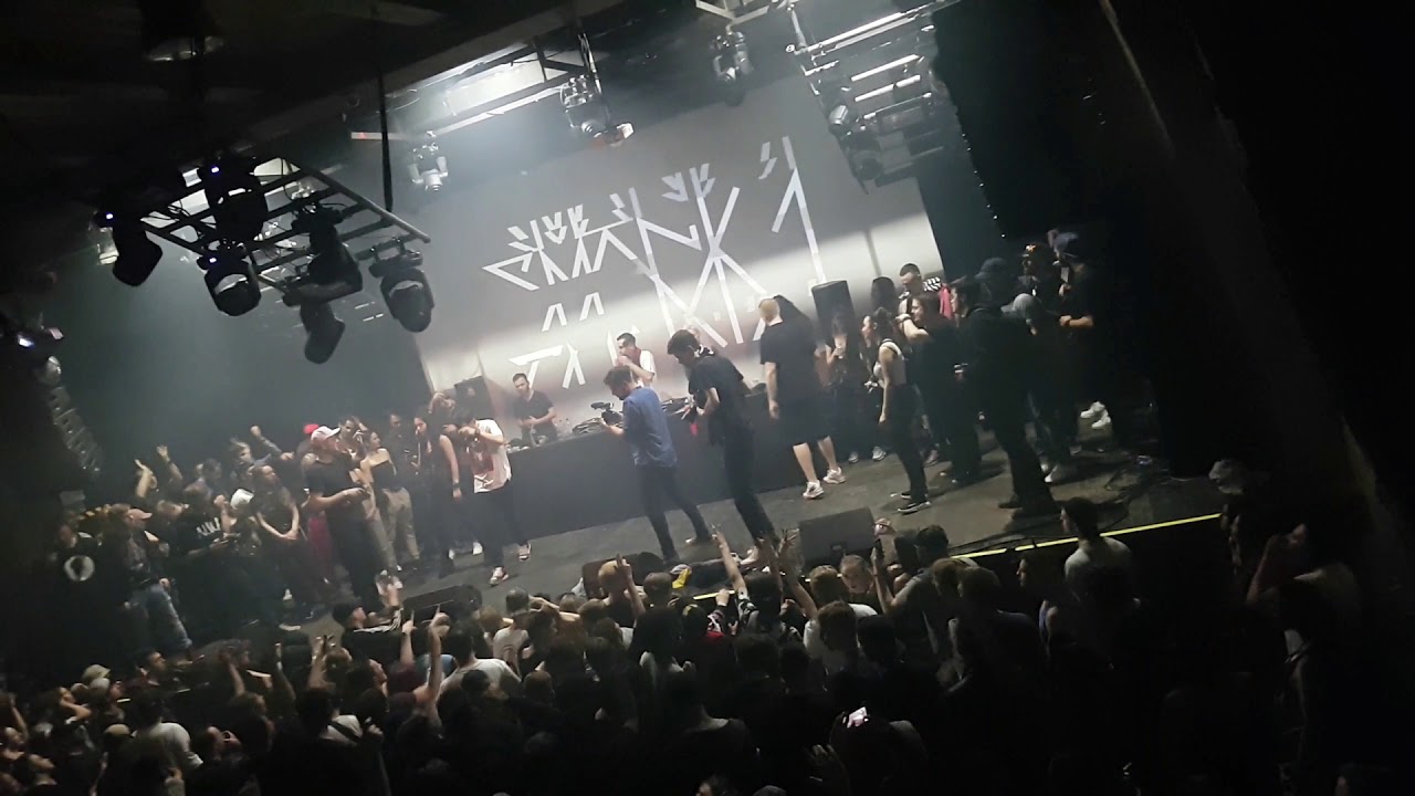 SMACK ONE - Skončila Show (Tesla, Sergei Barracuda, Igor) live ROXY 2018