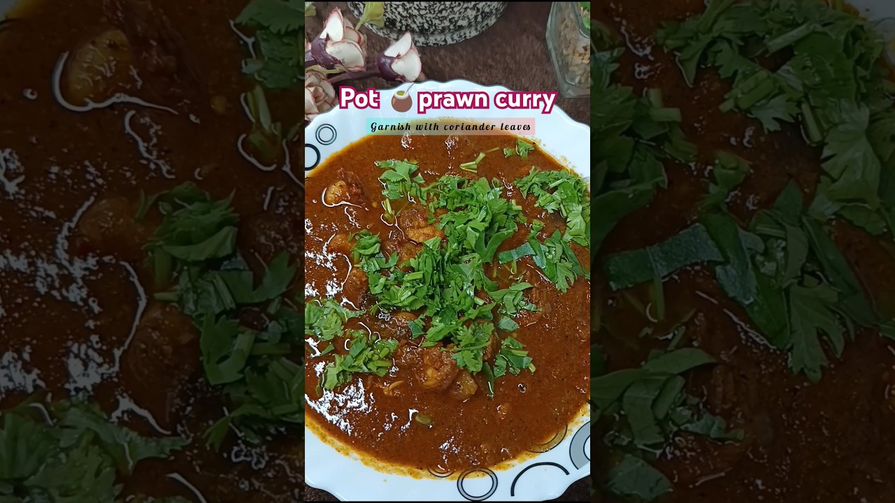 Pot prawn curry #prawn curry #pot potato prawn curry #Vij's Kitchen #odia #shorts viral