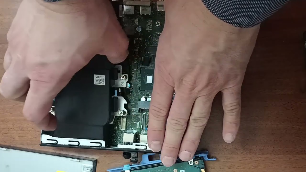 Dell OptiPlex 3060 Micro - disassemble for HDD and RAM upgrade or CMOS battery replacement