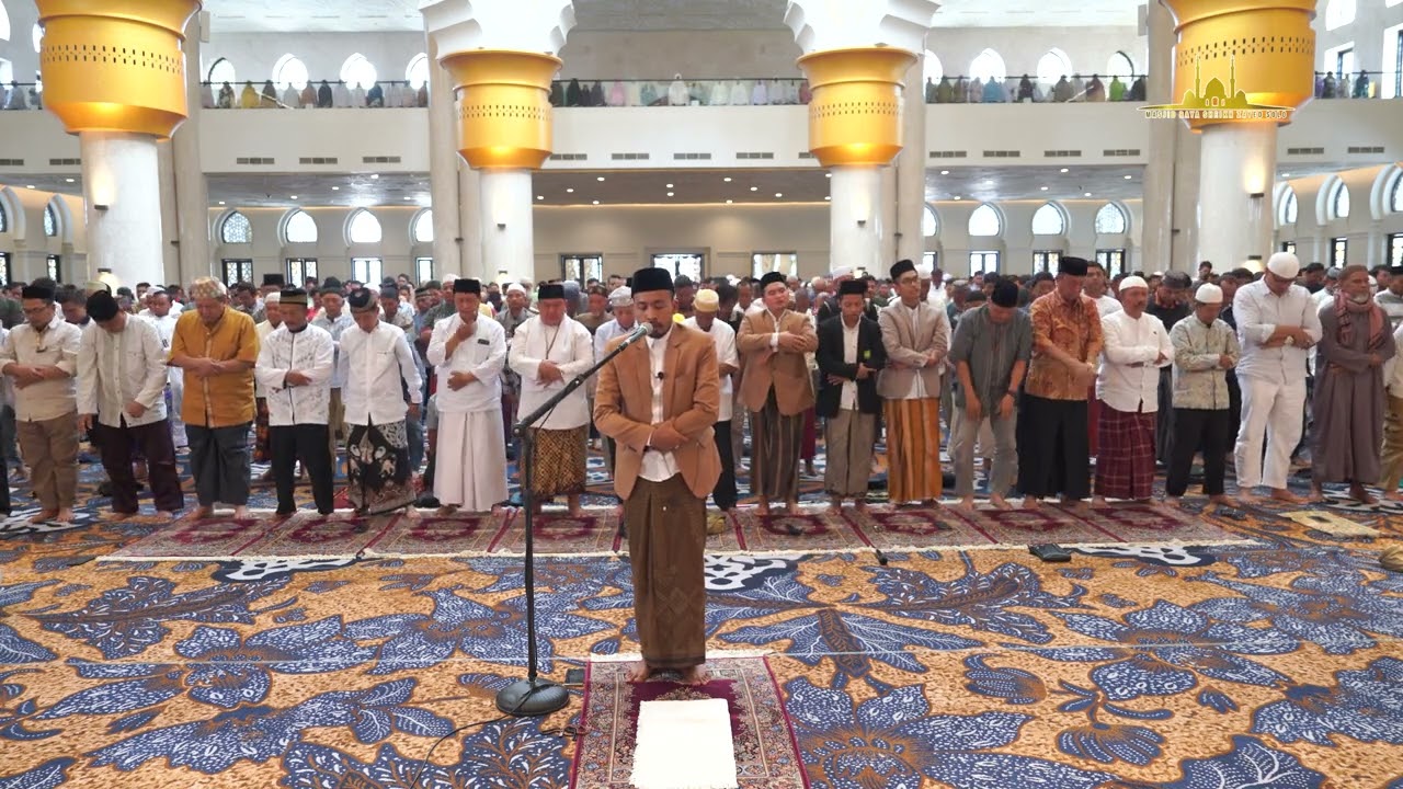 Salat Jumat Masjid Raya Sheikh Zayed Solo tanggal 12-01-2024