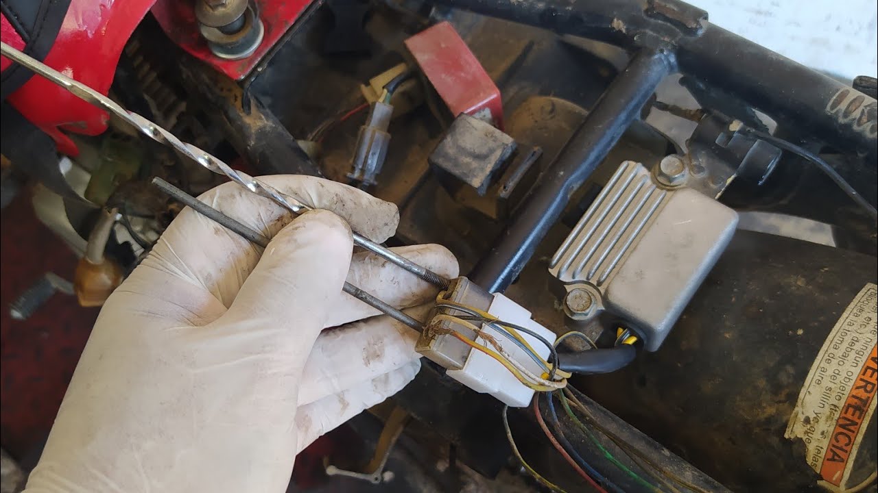 por q la moto no carga. problema eléctrico