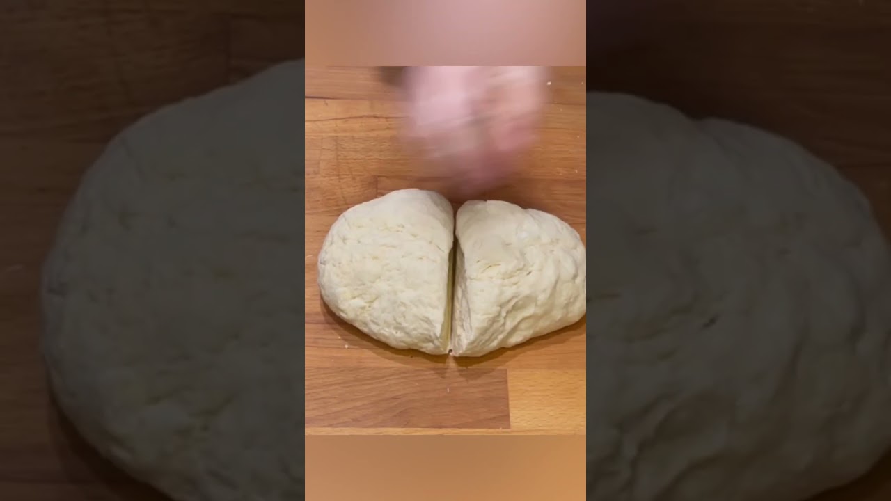 Hausgemachtes Brot mit Skyr
