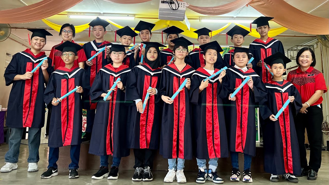 居銮梁站立德学校 2022年度小六生毕业典礼 🎓
