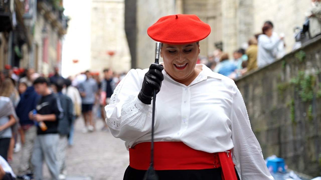 Banda + Cantinera Artilería + Te Deum y Salve en Hondarribia 2024 | Txingudi Online