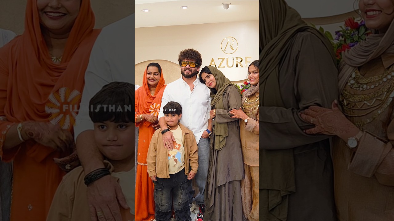 ഇടവും, വലവും തന്റെ ഭാര്യമാരെ ചേർത്തുനിർത്തി ബഷീർ ബഷി