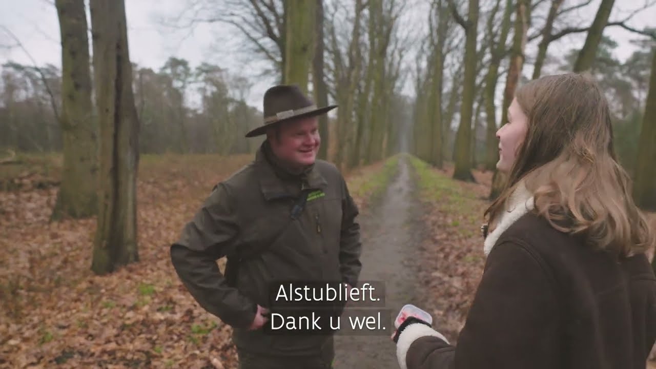 Honden aan de leiband: op controle met de boswachter | Natuur en Bos