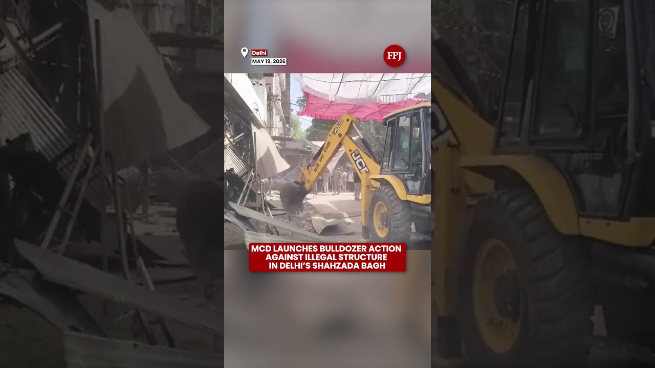 MCD Launches Bulldozer Action Against Illegal Structure In Delhi&rsquo;s Shahzada Bagh