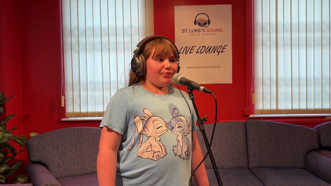 Isla - Hallelujah - in the St. Luke's Sound Live Lounge