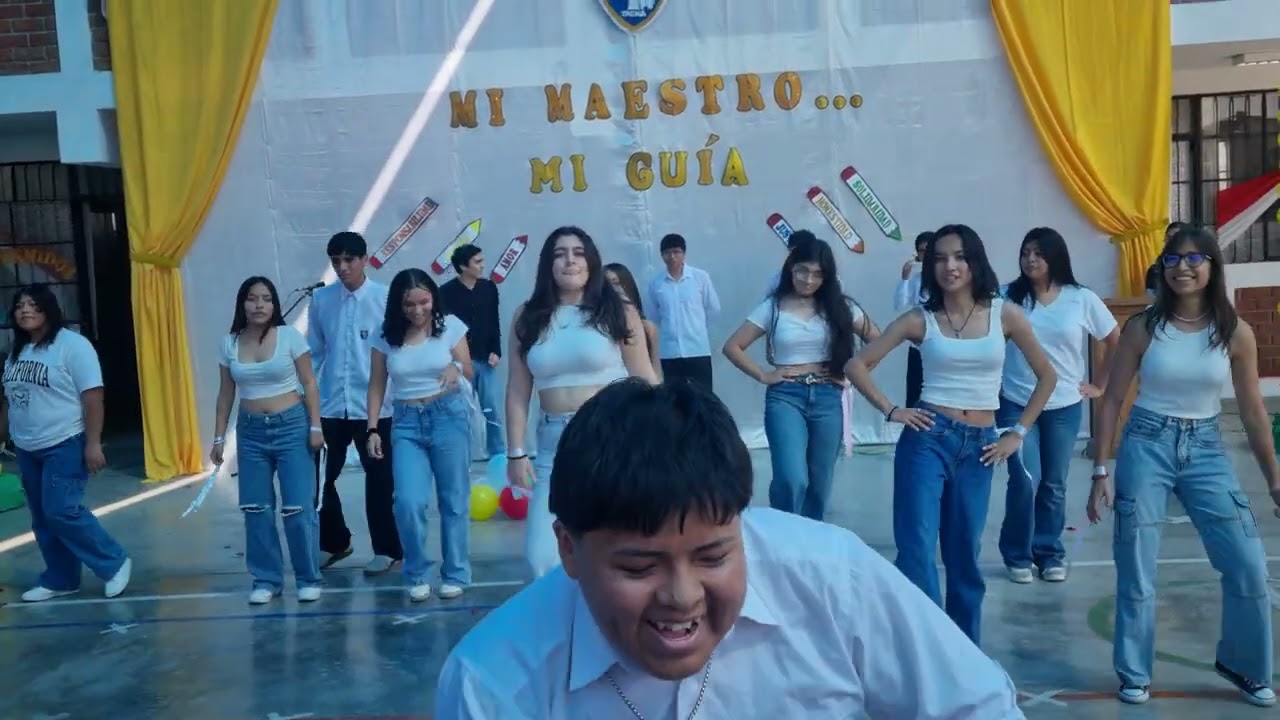Baile dia del maestro 5to secundaria