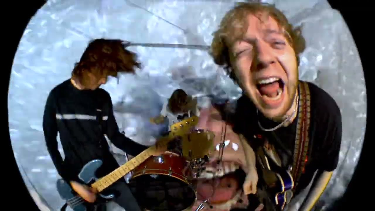 Gramma - NANANA (Official Music Video)