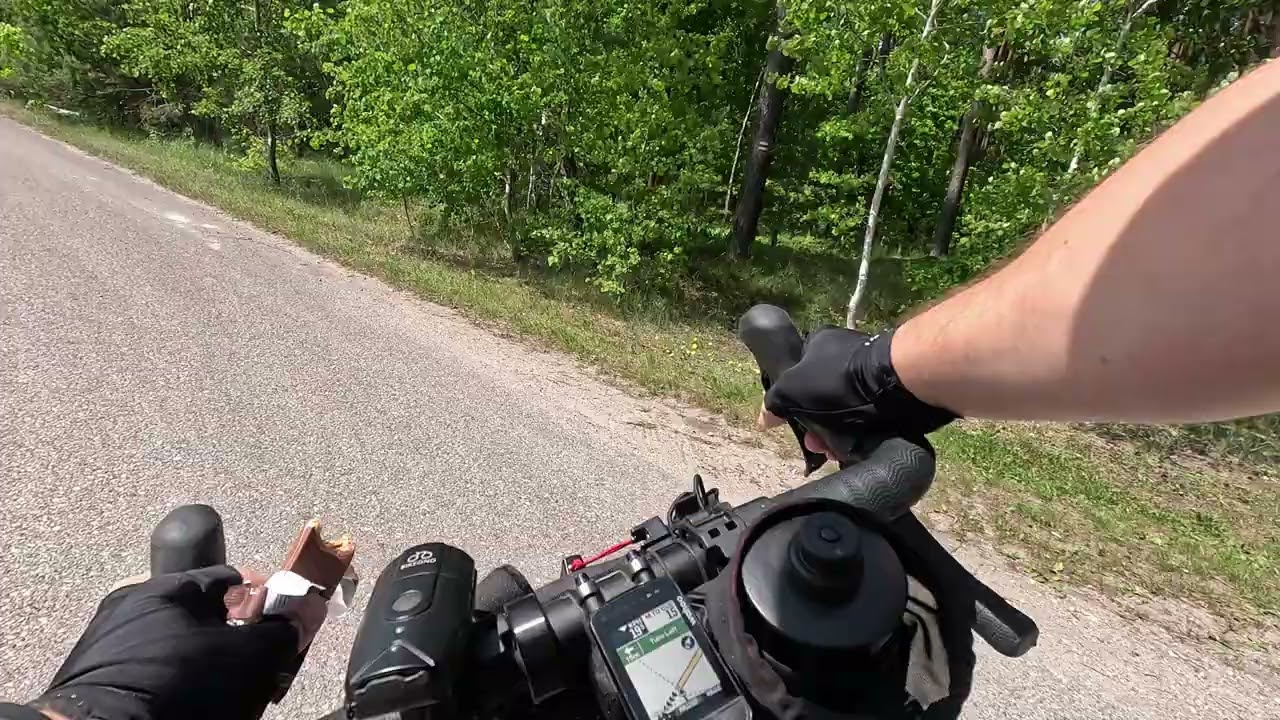 Bolimowski Gravel - przejazd po pięknych szutrach i jeszcze piękniejszym parku (4K - Ultra HD)