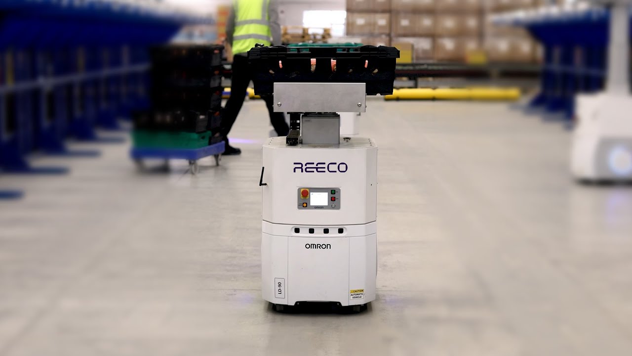Reeco X Butternut Box Fulfilment with Crate carrying AMR and Robot de-palletising