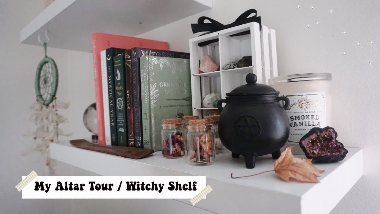 My Witchy Shelf / Altar Tour 🪴