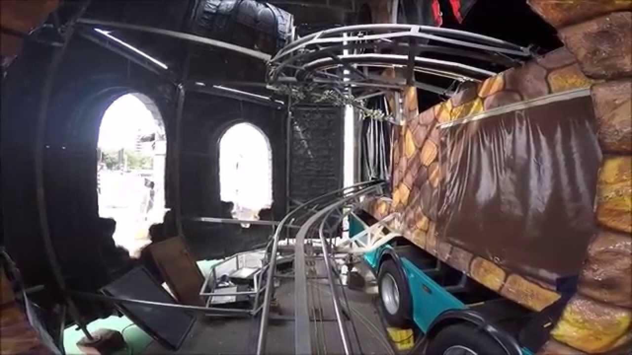 HAUNTED CASTLE: Ghost Train Onride POV at PARK HILARIA Eindhoven 2015! 🇳🇱