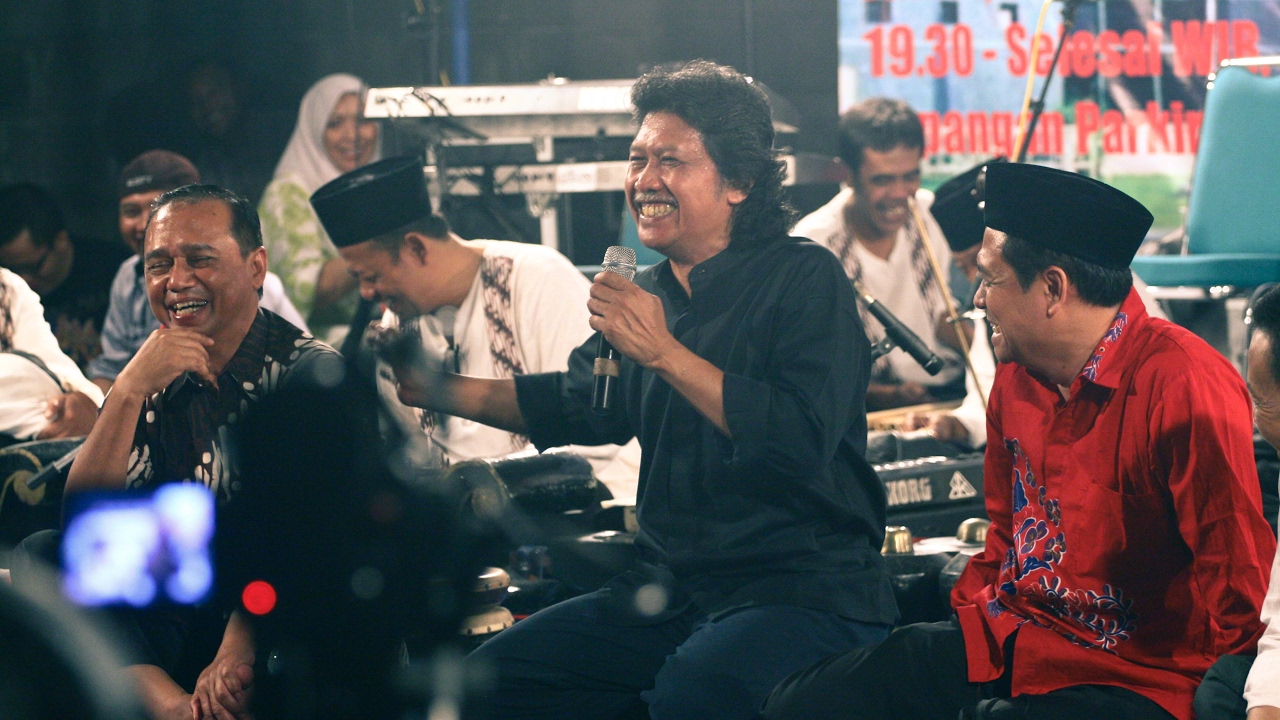 Cak Nun KiaiKanjeng - Sarasehan Budaya UII