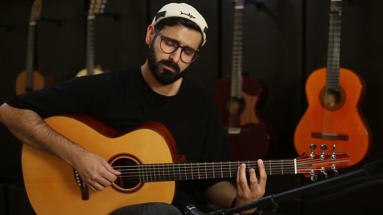 Hass Acoustic Guitar, African Padauk & German Spruce