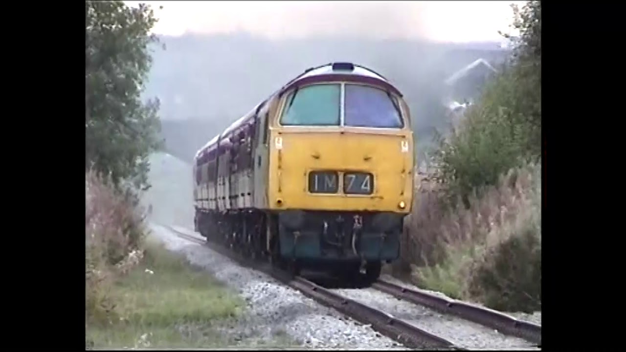 D1041 powers up the Heywood line at Heap Bridge