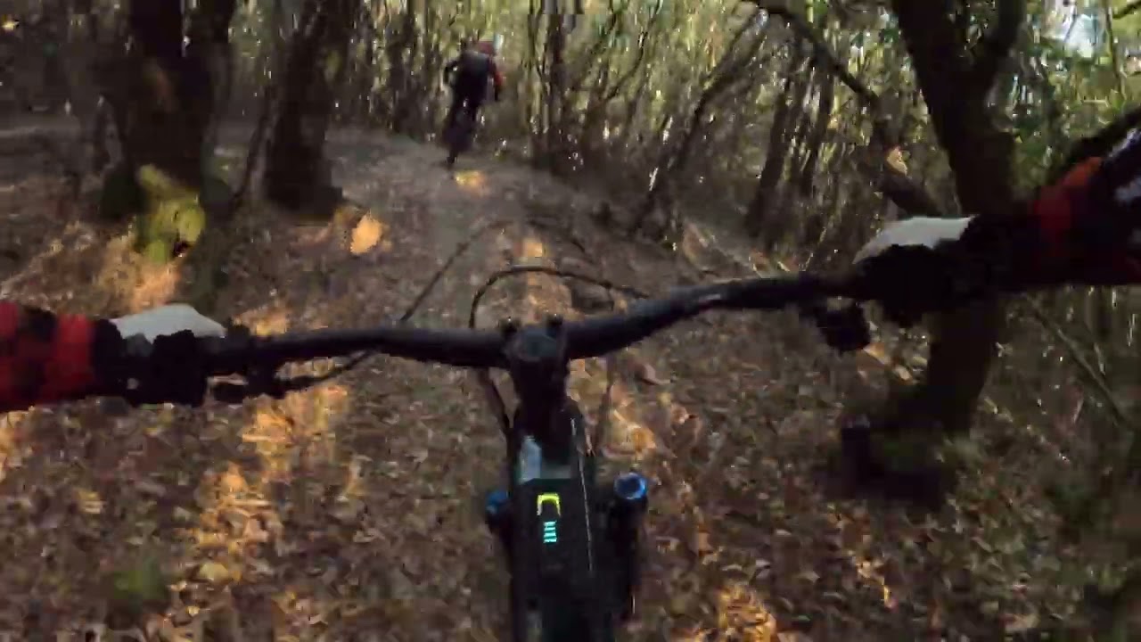 MTB ENDURO E-BIKE EXPERIENCE MASSA MARITTIMA ABRACADABRA TRAIL