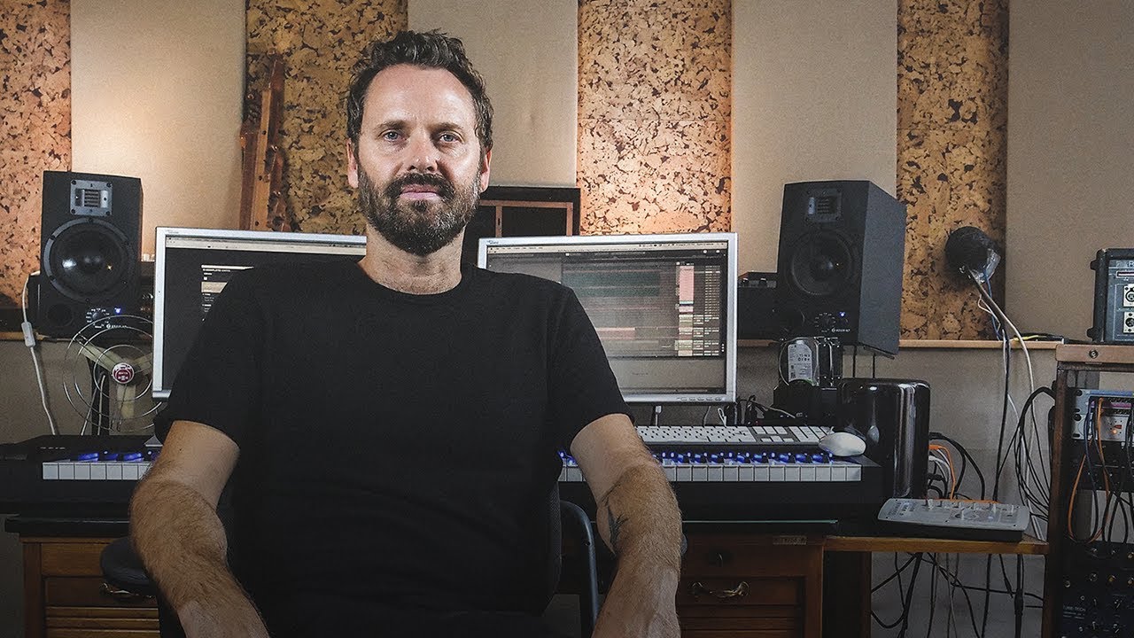 Dustin O'Halloran: A Different Dynamic | Native Instruments