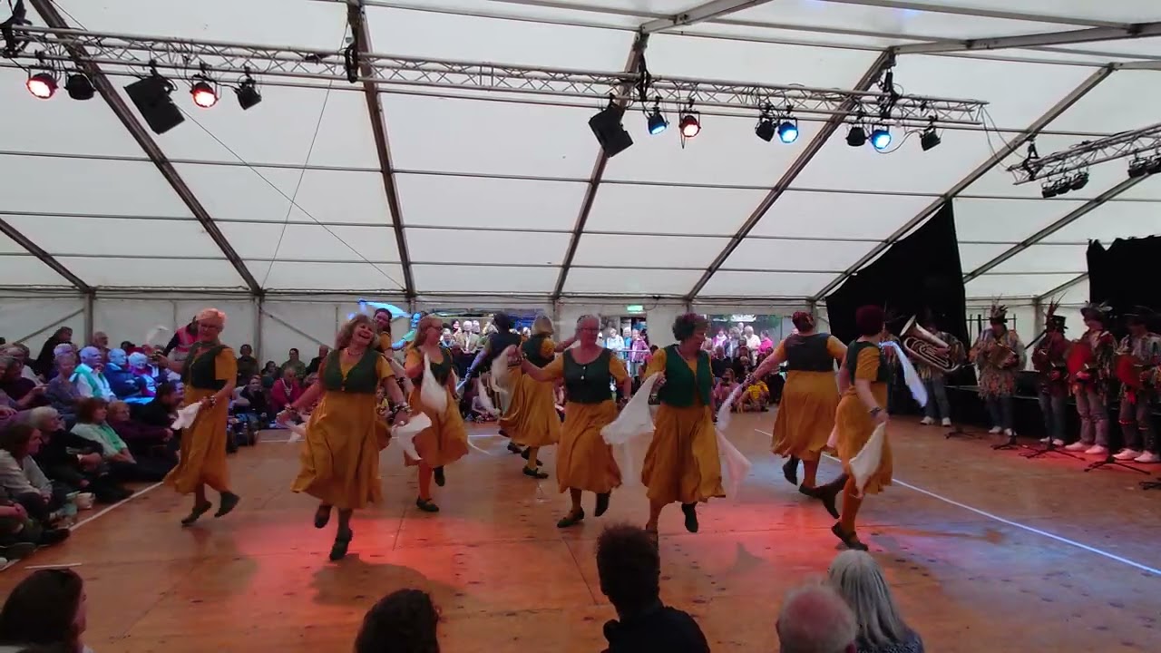 Sidmouth FF 2023 - Martha Rhoden's Tuppenny Dish - Martha's Comet