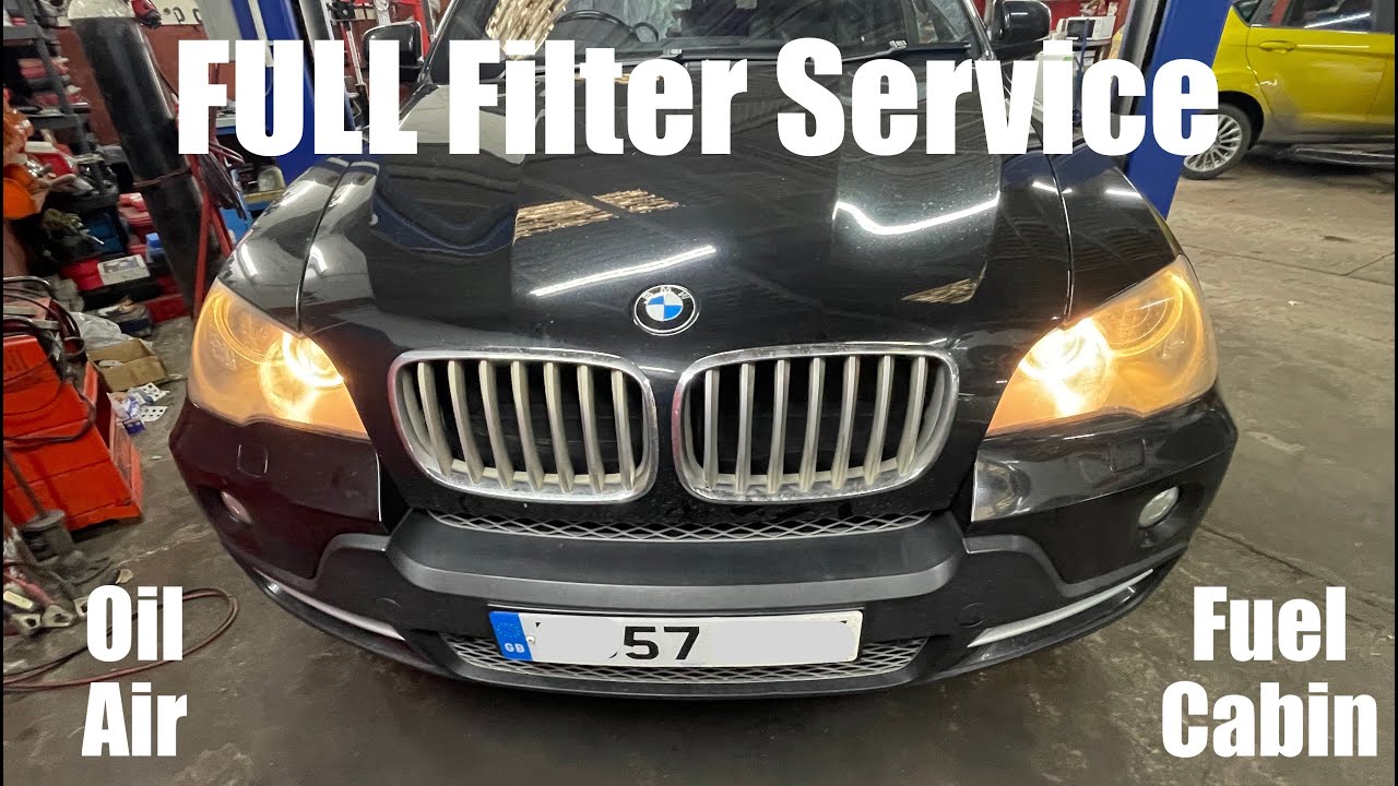BMW X5 E70 3.0D Полное обслуживание фильтра - воздушный, масляный, топливный, салонный. Как замен...
