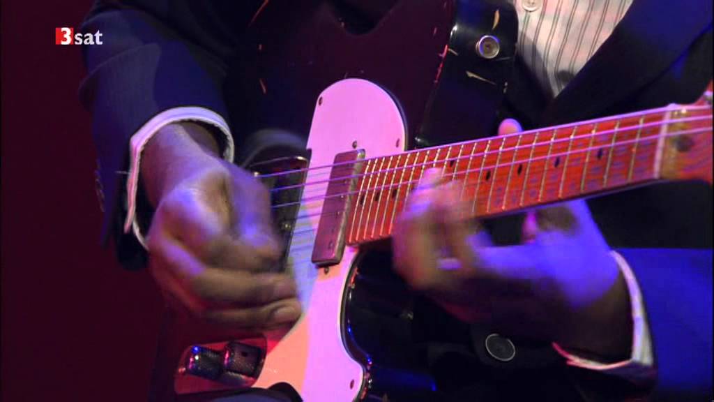 Lizz Wright - My Heart (live at AVO Sessions 2011)