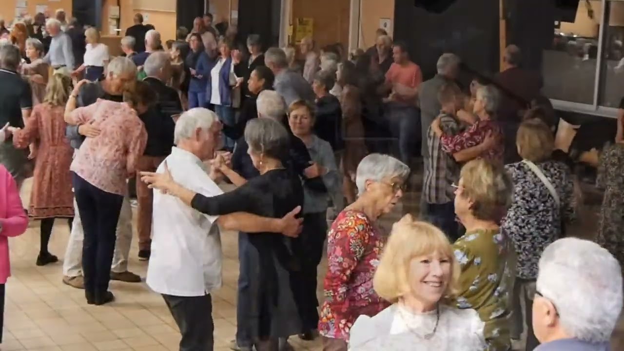 Fest-noz à Baden le 15 novembre 2025 avec le groupe Skolvan