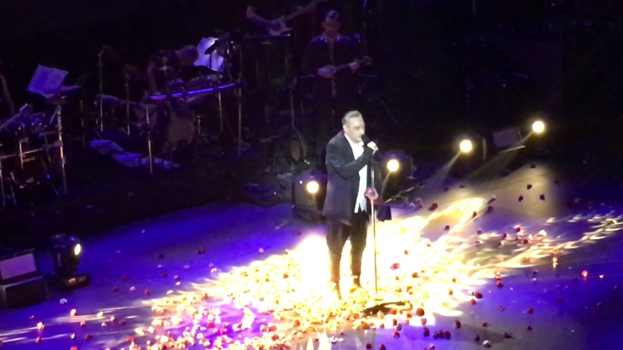 Νότης Σφακιανάκης - Γενέθλια - Γκάζι Live