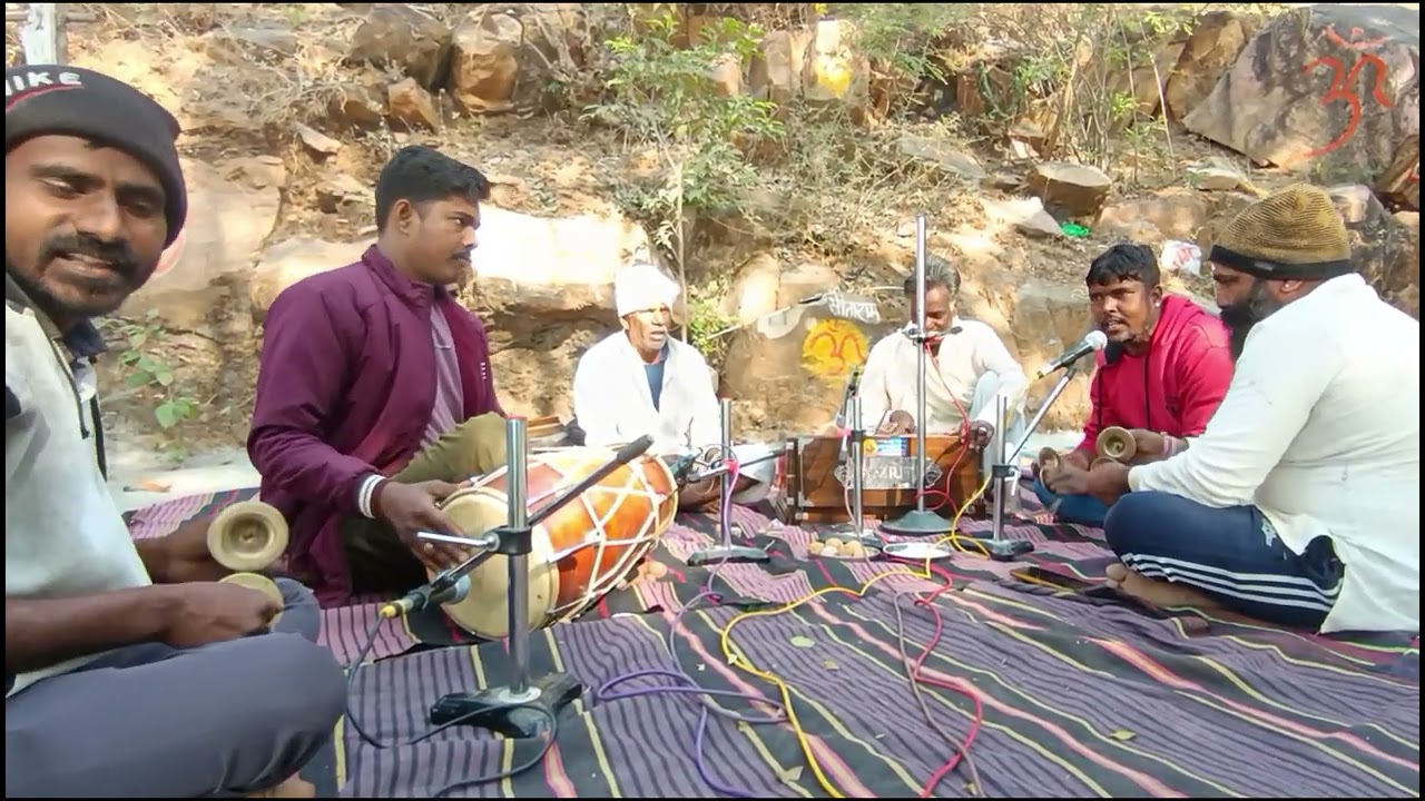 कंठे रेवे कानजीन कठे राधा राणी भजन