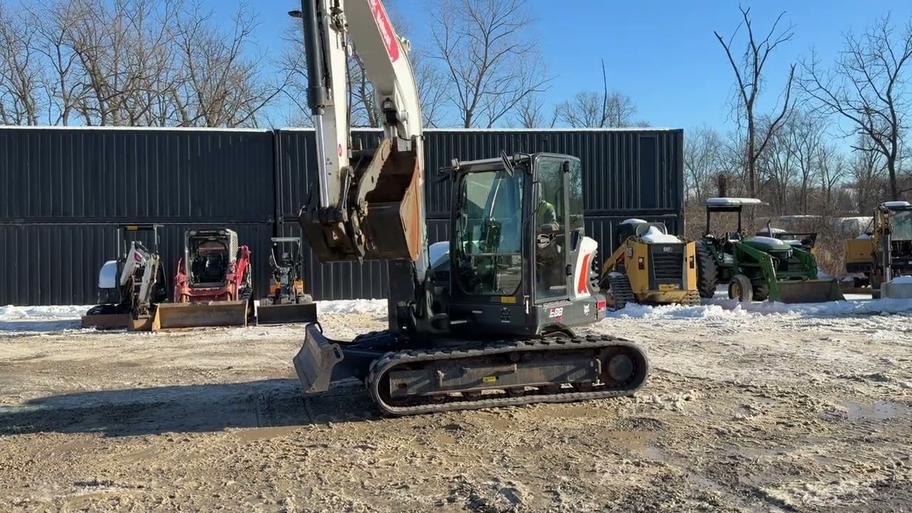 218243  Bobcat E88 Excavator MCGREW AUCTION