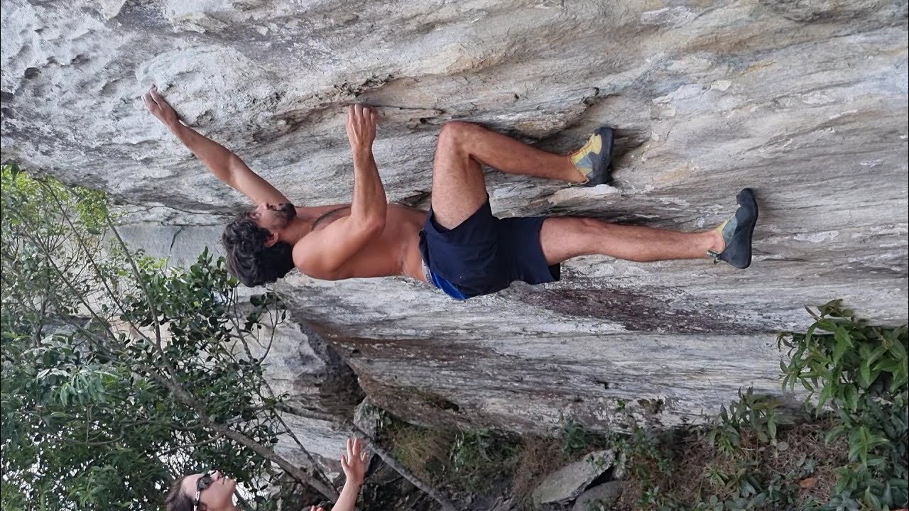 Boulder Escondendo o Leite V5, Setor Ave Maria - São João del-Rei/MG
