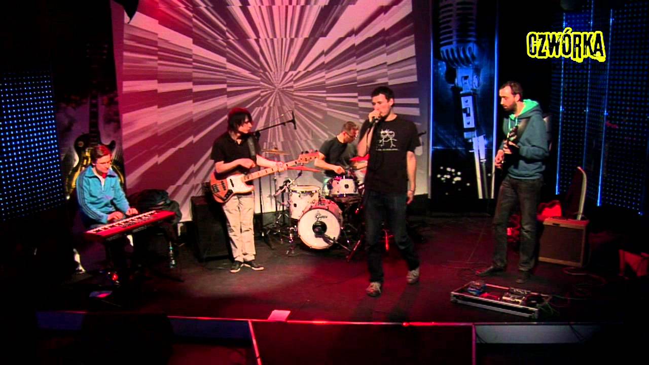 Afro Kolektyw - Bardzo miło z mojej strony (na żywo w Czw&oacute;rce)