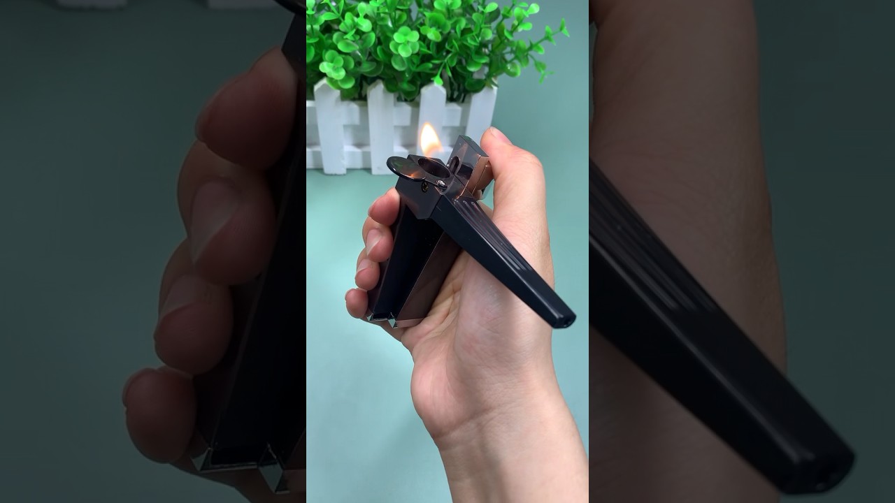 2-1 metal pipe lighter,lighter pipe combo,foldable lighter. #lighter #pipe