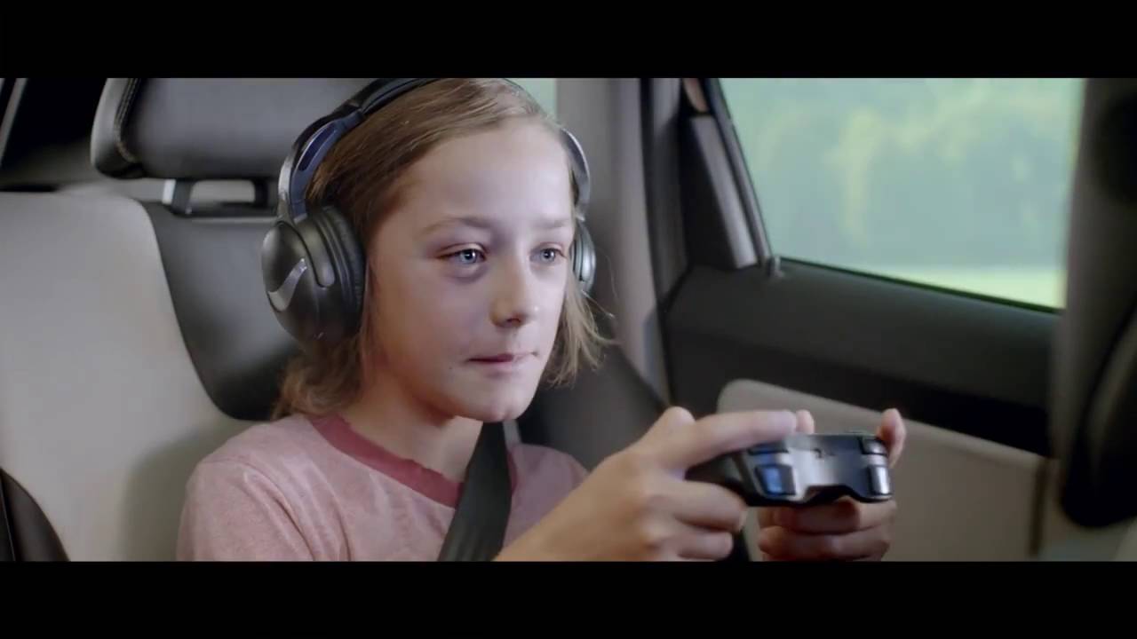 Rear Seat Entertainment System - Volvo Genuine Accessories - Sentinel Volvo