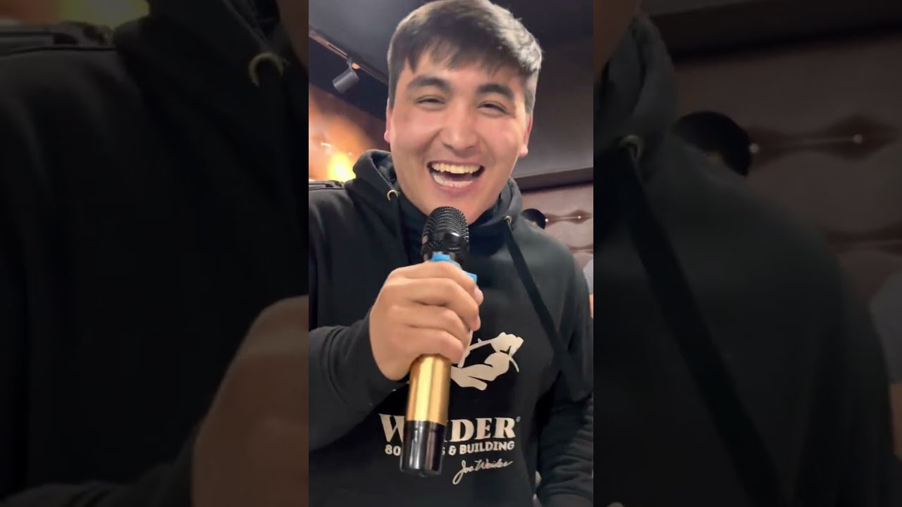 Толкунбек Курманбеков 10 ырды ырдаганда 😨😨