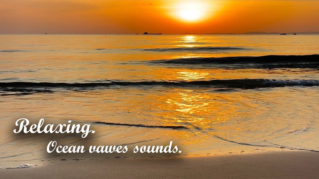Serene Sunset Coastline | Relaxing Ocean Waves at Golden Hour
