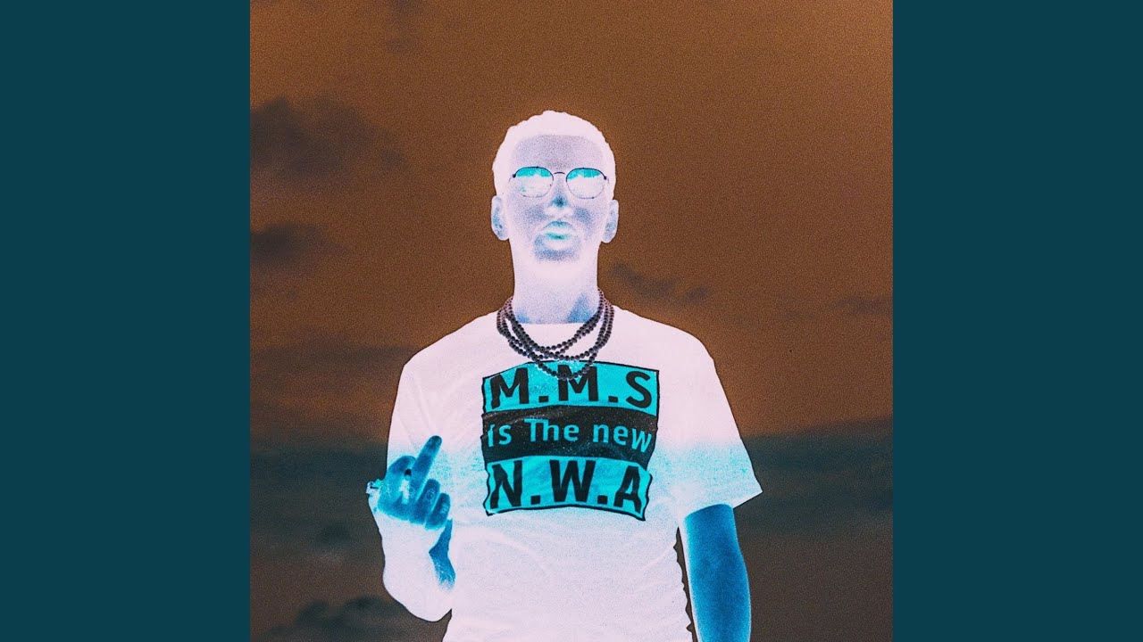 Gas