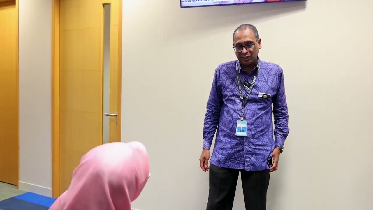 SUB BPH Menyantuni Penghuni Baharu Yang Menerima Kunci Kuarters