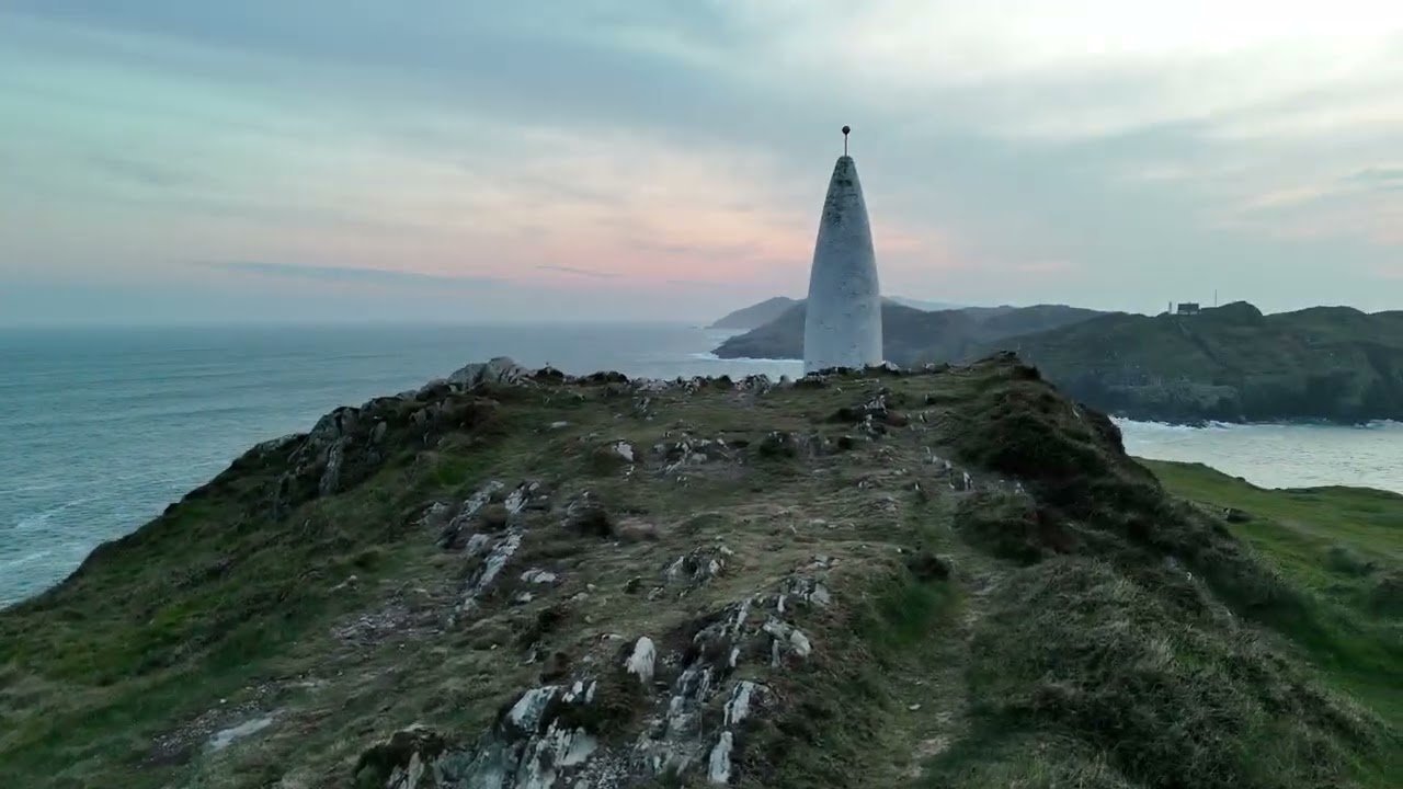 Breathtaking Drone Footage of the Baltimore Beacon at Sunset in West Cork, Ireland! 🌅✨