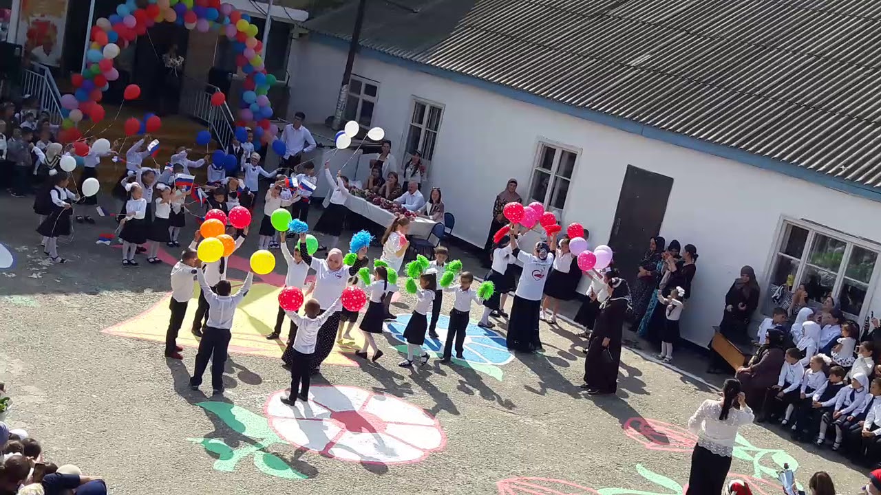 Флешмоб Россия Родина моя Хасавюрт 16 школа