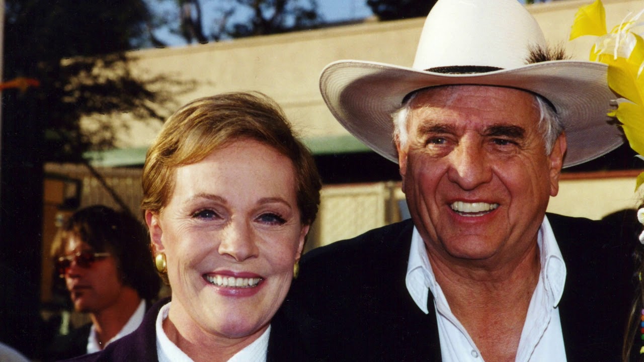 Julie Andrews on The Princess Diaries - The Happy Days Of Garry Marshall: Bonus Clip