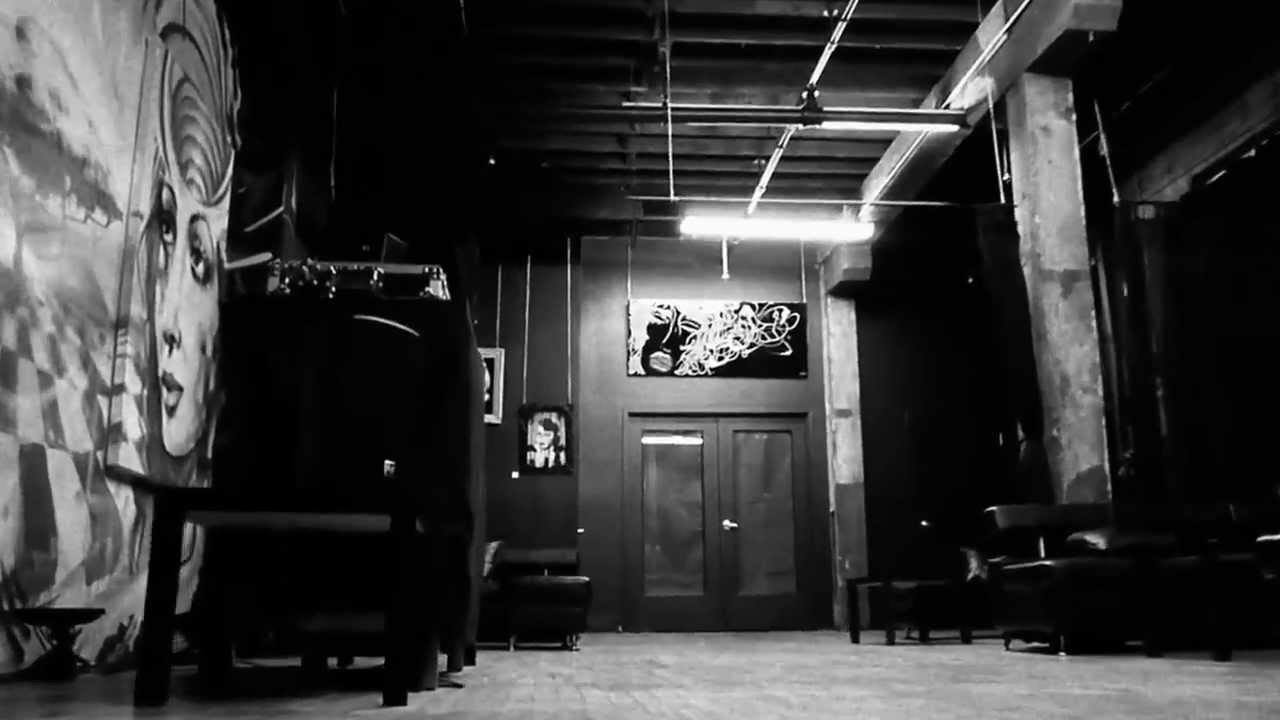 Monde Ose. Farewell, Factory