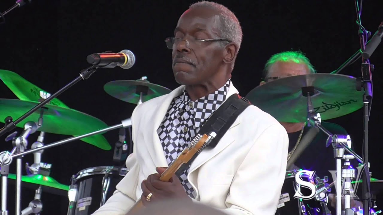 OHIO PLAYERS LIVE IN WINDSOR ONTARIO Skin Tight & Jive Turkey