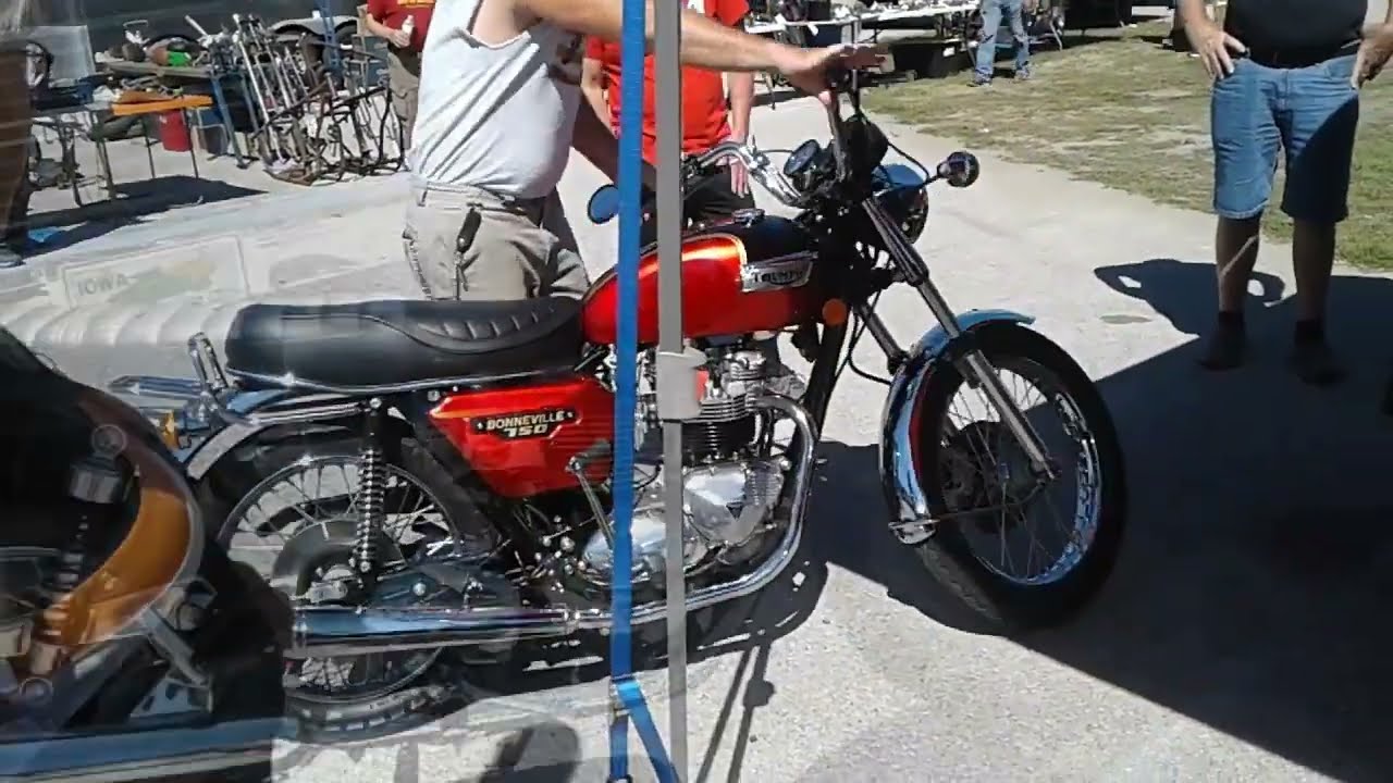 Vintage Motorcycles from the Davenport Iowa Vintage Swap Meet  #motorcycle #vintagemotorcycle