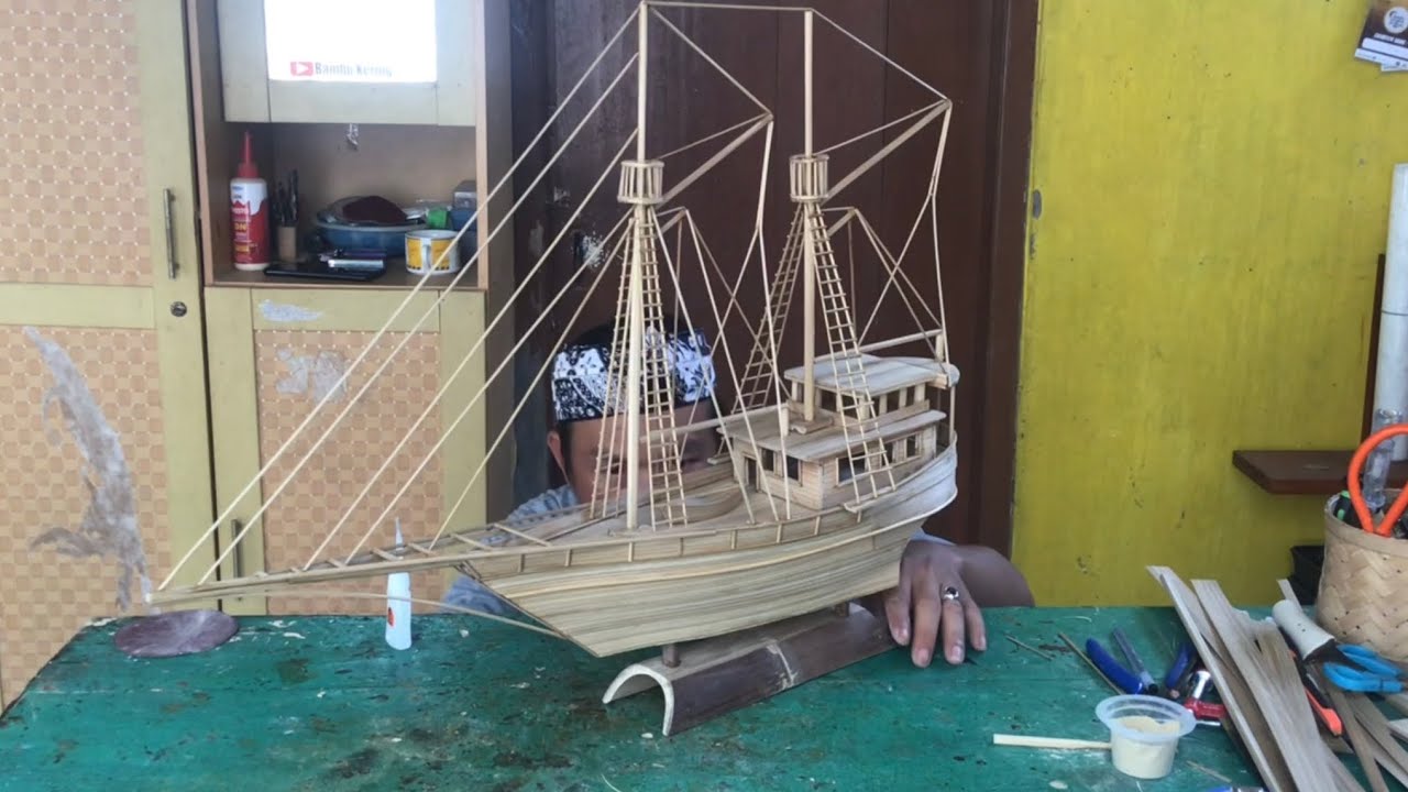 Cara Pembuatan Miniatur Kapal Traditional tanpa Layar dari Bambu ~ Kerajinan dari Bambu