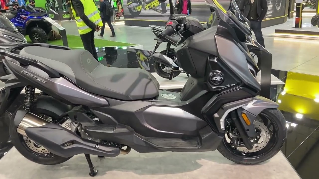 QJ FORT 350 (2024) Walkaround - EICMA 2023