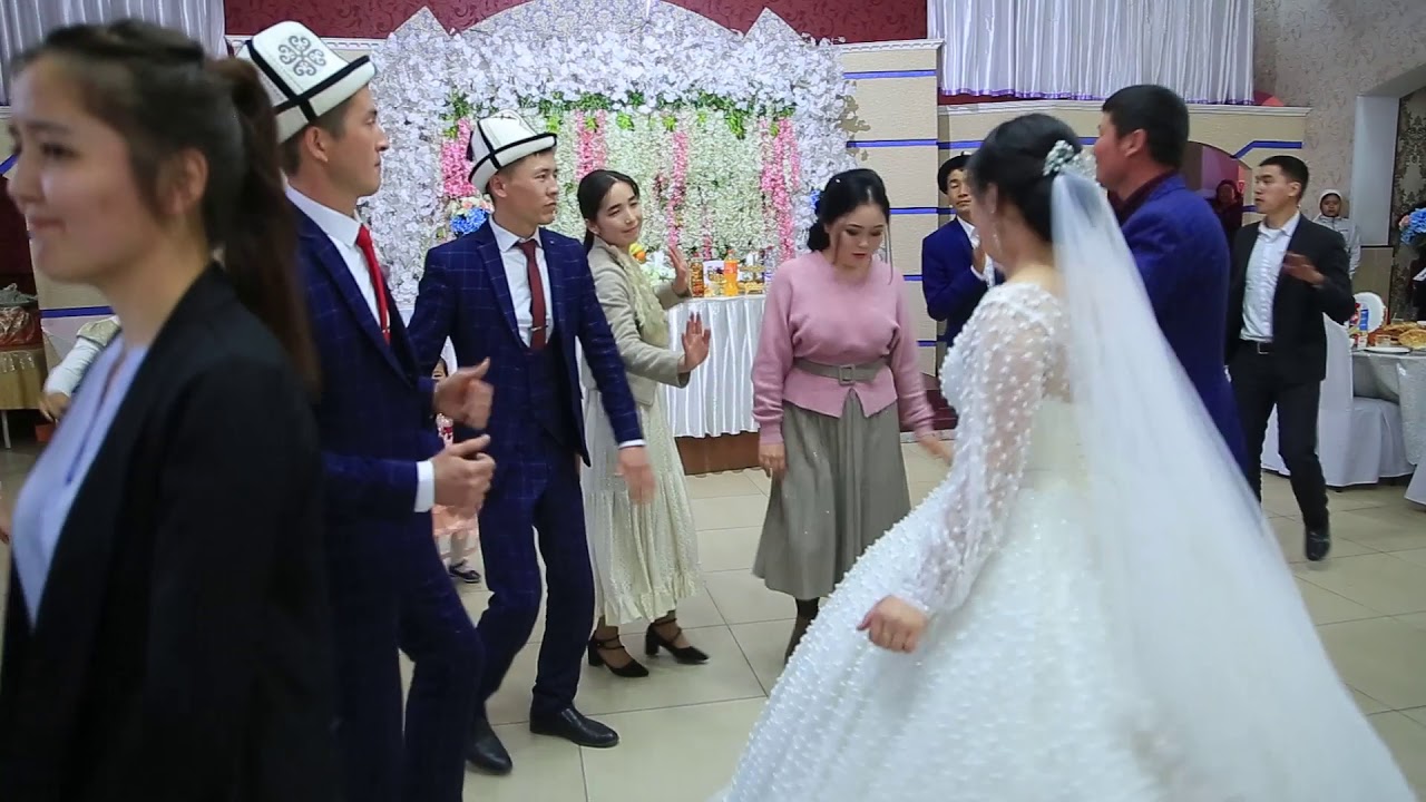 Эгемберди & Назгүл  Төөмойун, Жекемисте айылы